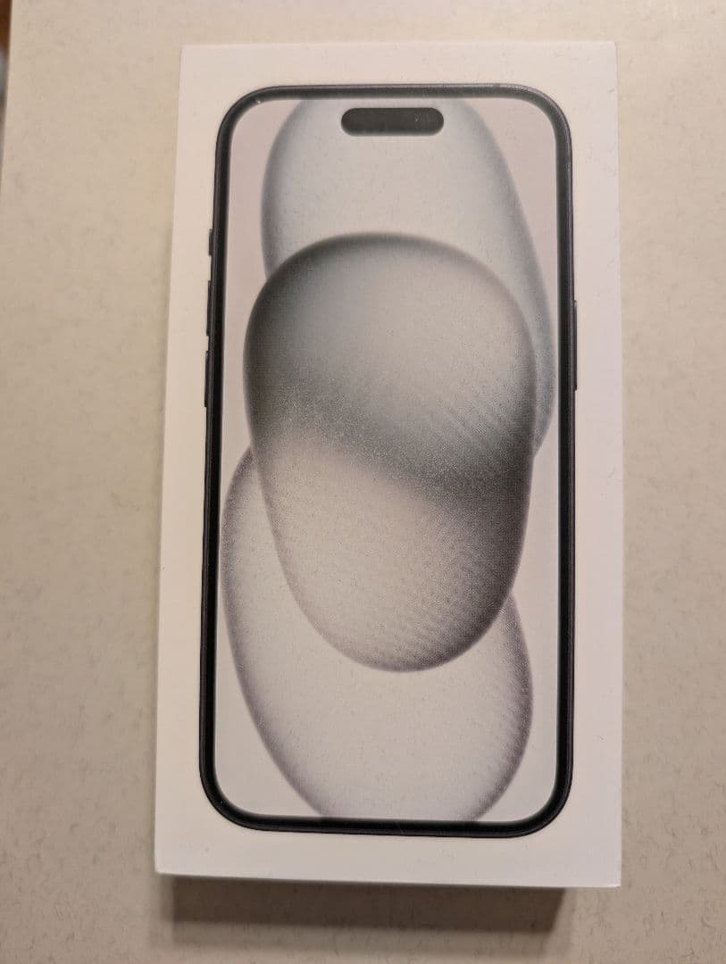 ★未開封★新品★　iPhone15 128GB Black