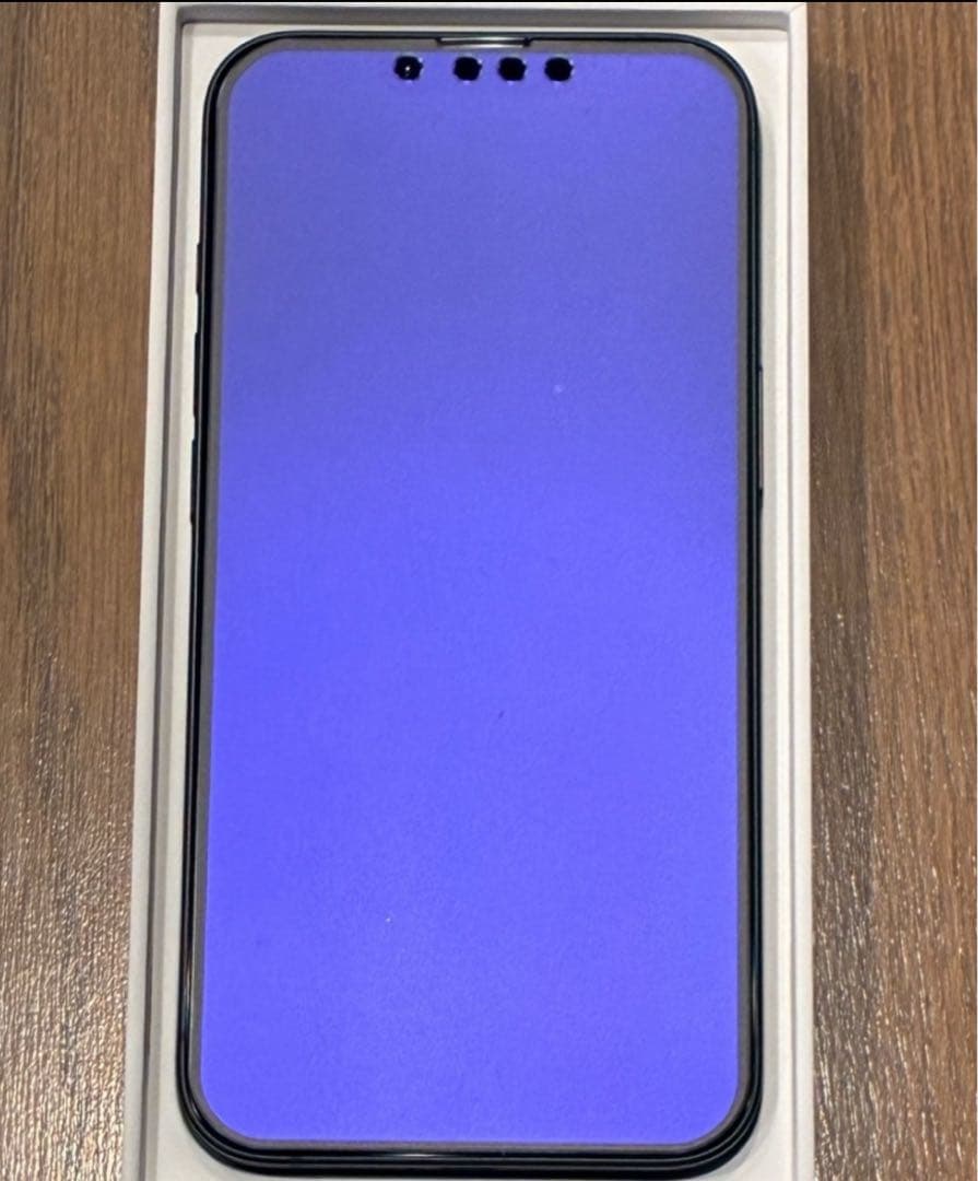 iPhone 16eブラック 本体