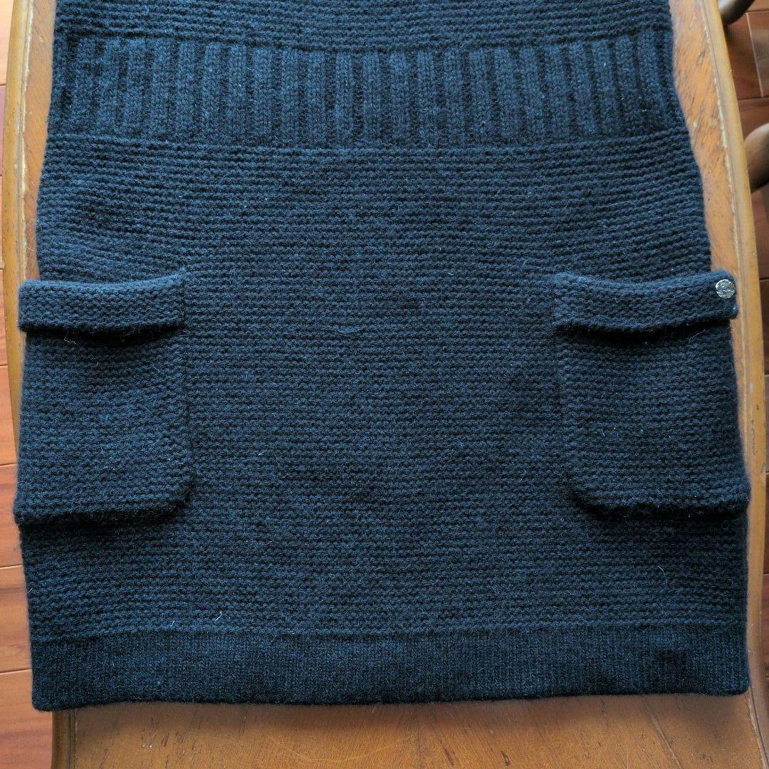 シャネルの暖かなニットワンピース