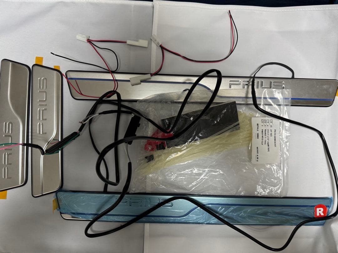 USトヨタ　純正品　プリウス　50 イルミブレード　イルミネーション