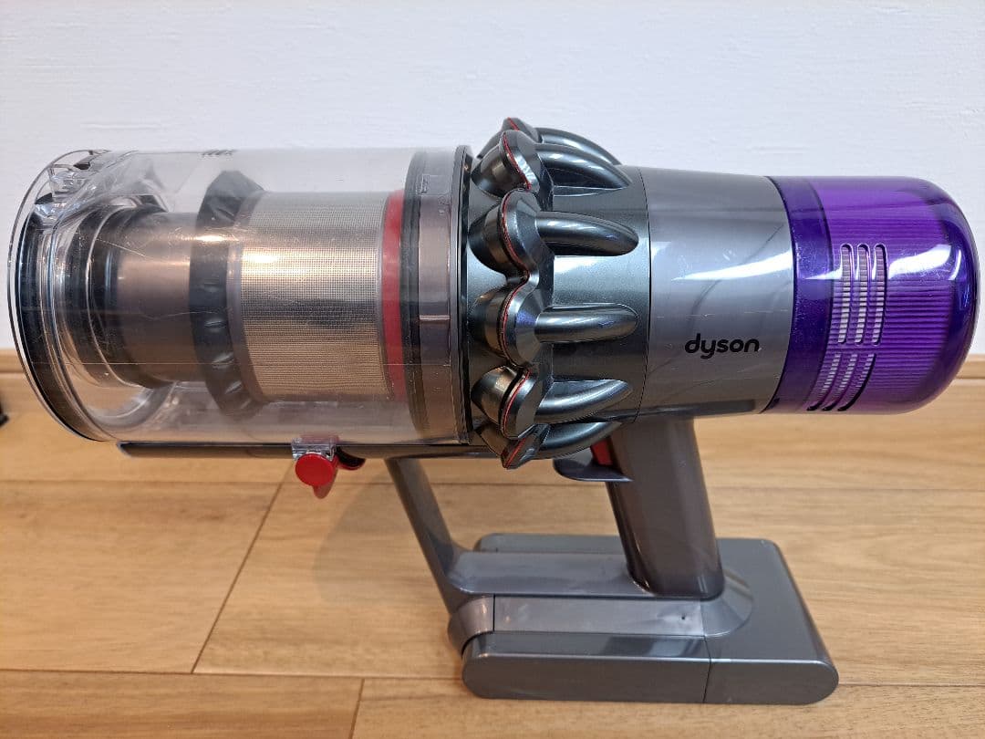 ダイソン dyson V11 SV14 本体のみエコモード63分(分解清掃済)