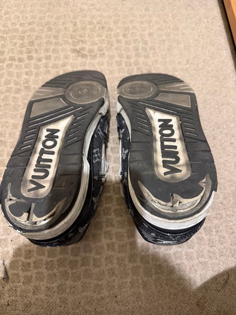 ルイヴィトン スニーカー トレイナー
