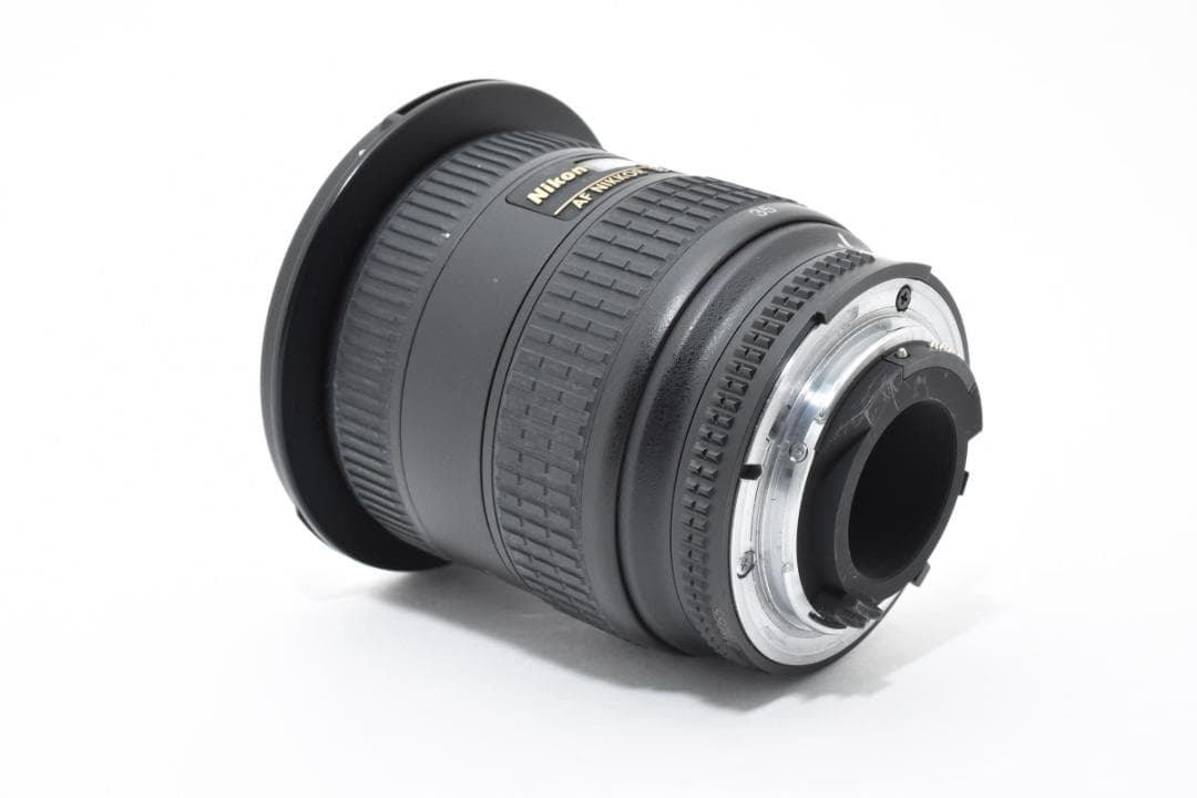 Nikon／レンズ　AF NIKKOR 18-35 F3.5-4.5D ED　D