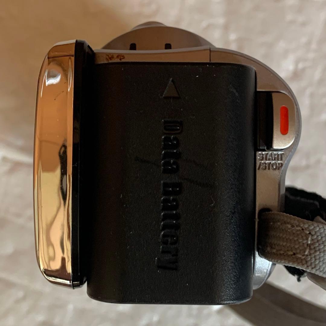 JVC Everio GZ-E220-S ビデオカメラ