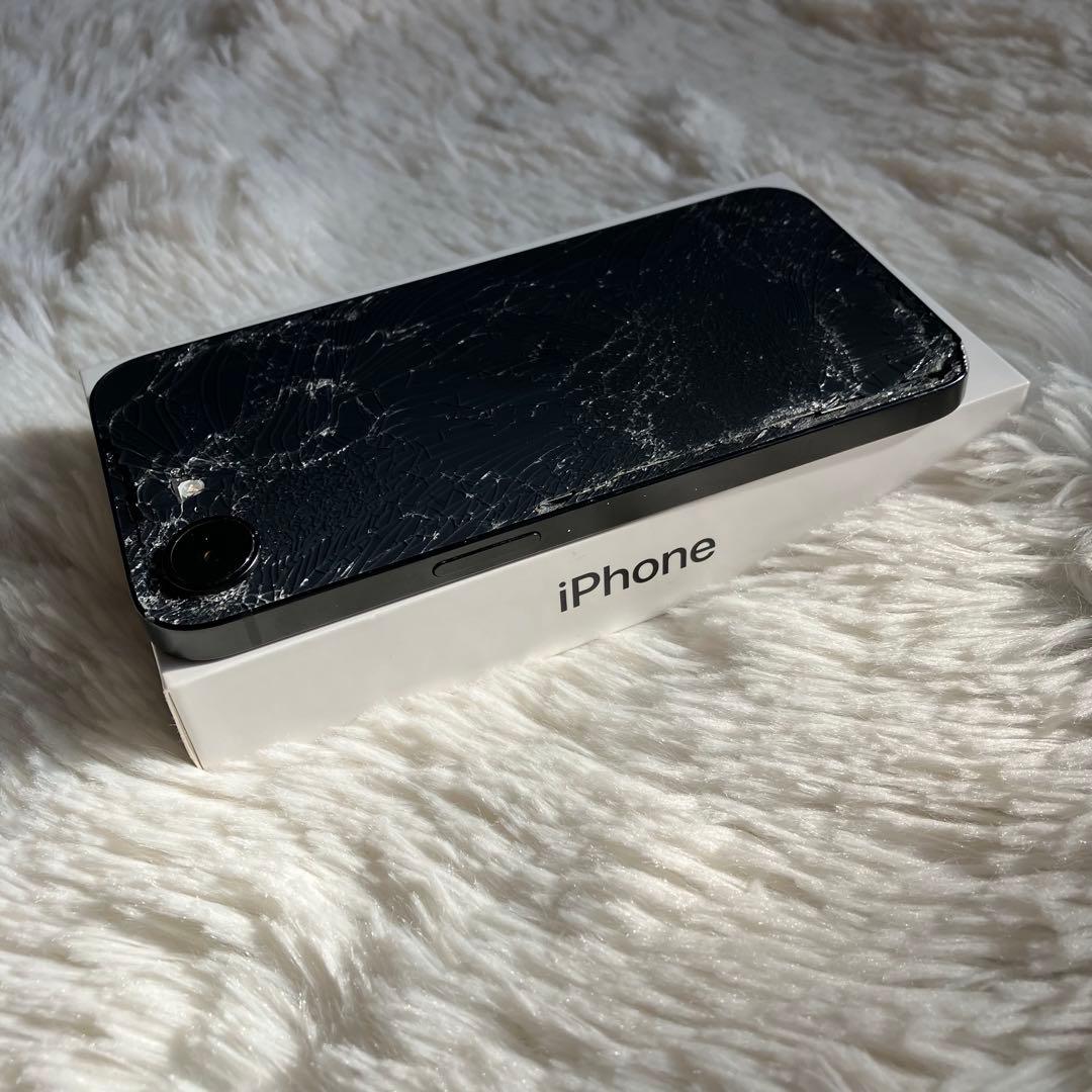 【早い者勝ち】iPhone16e 128GB ホワイト 背面割れあり【即発送】