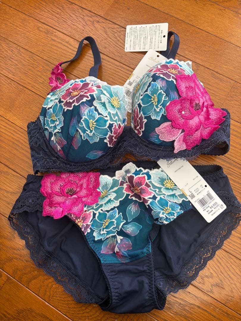 ワコール サルート Salute 03G ブラ・ショーツ　タグ付き新品