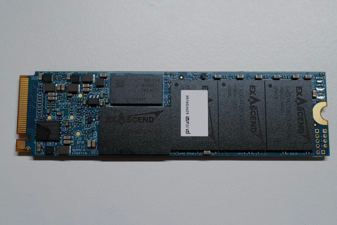 内蔵型SSD EXASCEND EXPC3M004TB M.2 4TB SSD M2 4T