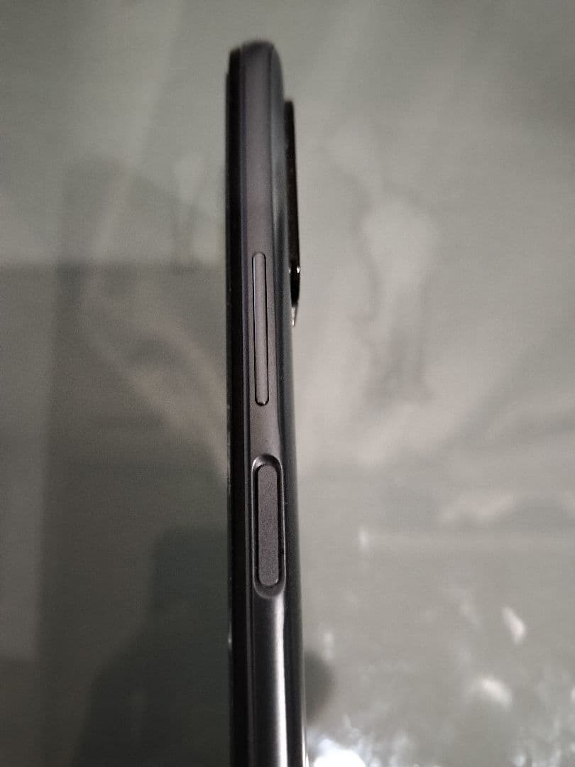 Redmi Note 10 グレー MIUI 14 画面ひびあり