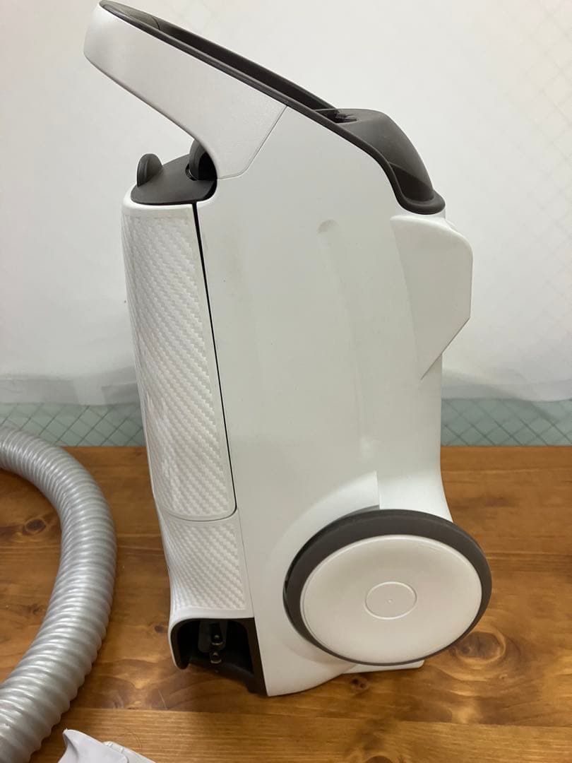 Panasonic MC-JP520G-W 紙パック式掃除機 2017年製