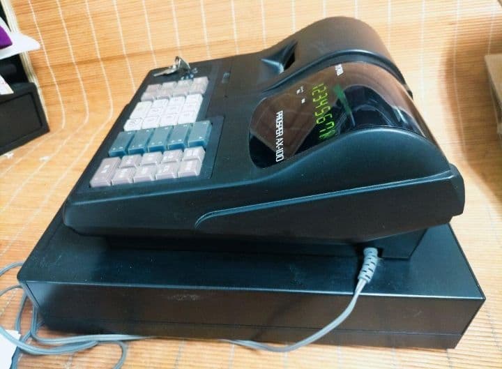 TOWAレジスター　AX-100　中古品　人気機種感熱紙　送料無料　992211