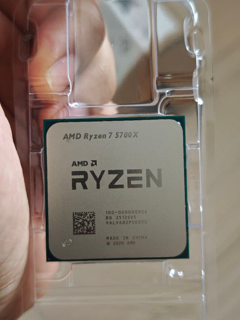 AMD Ryzen 7 5700X CPU AM4　本体