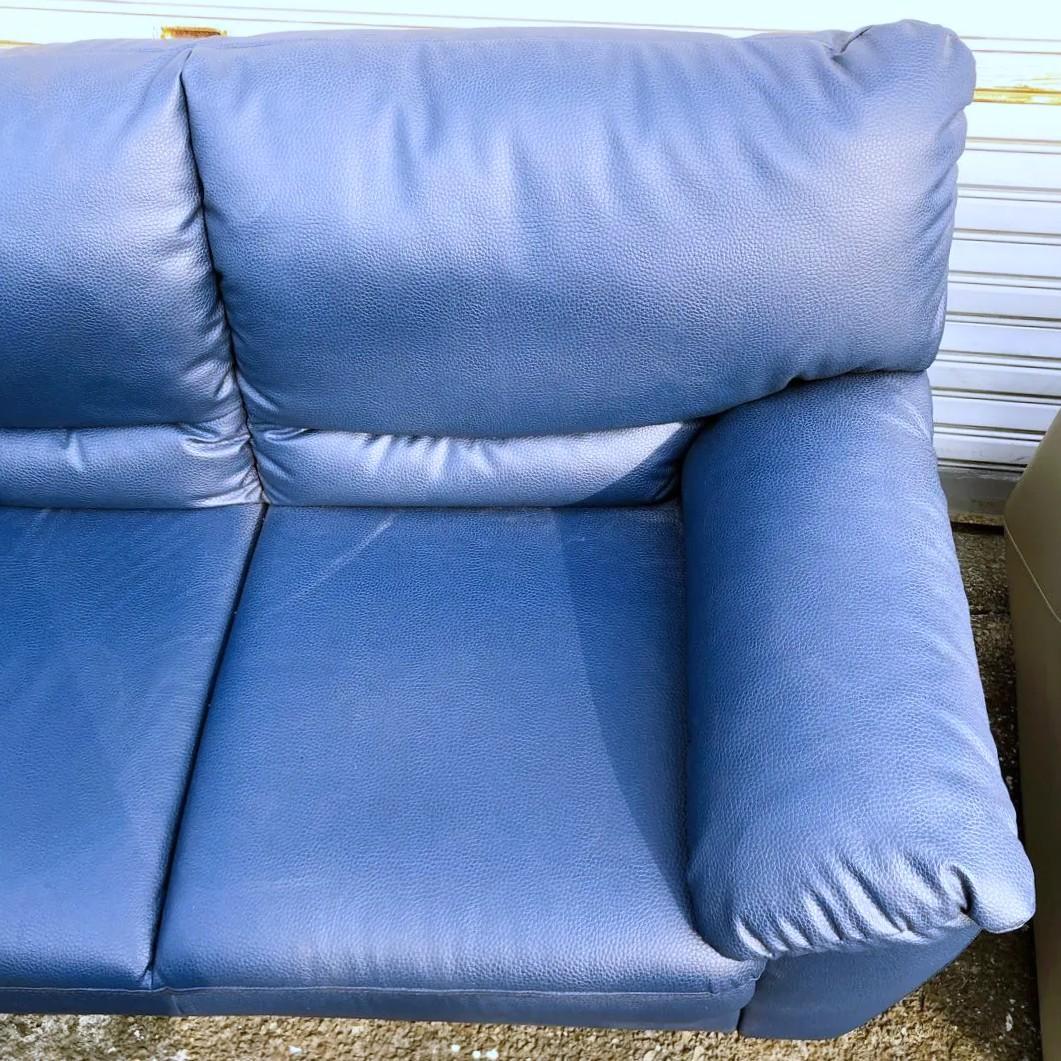 ☆レザー ネイビー 2人掛け ソファ