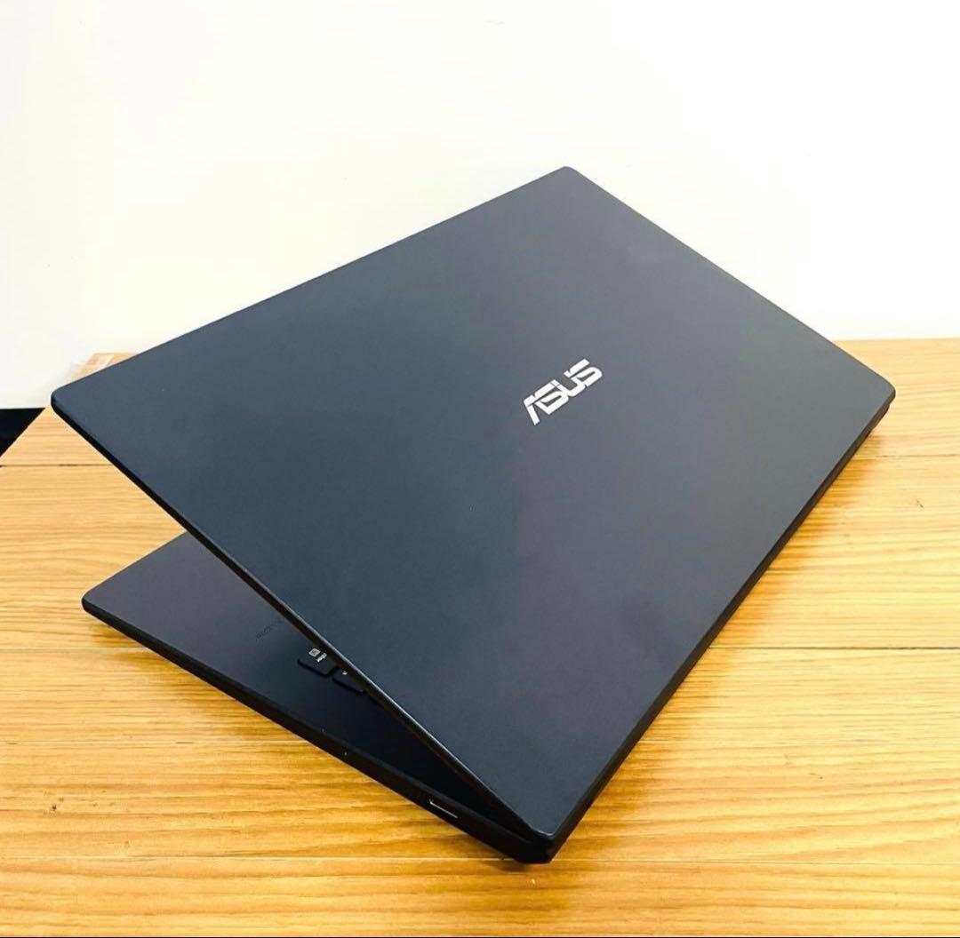 設定済み2022モデル薄型ASUSノートパソコンSSDwin11オフィスカメラ