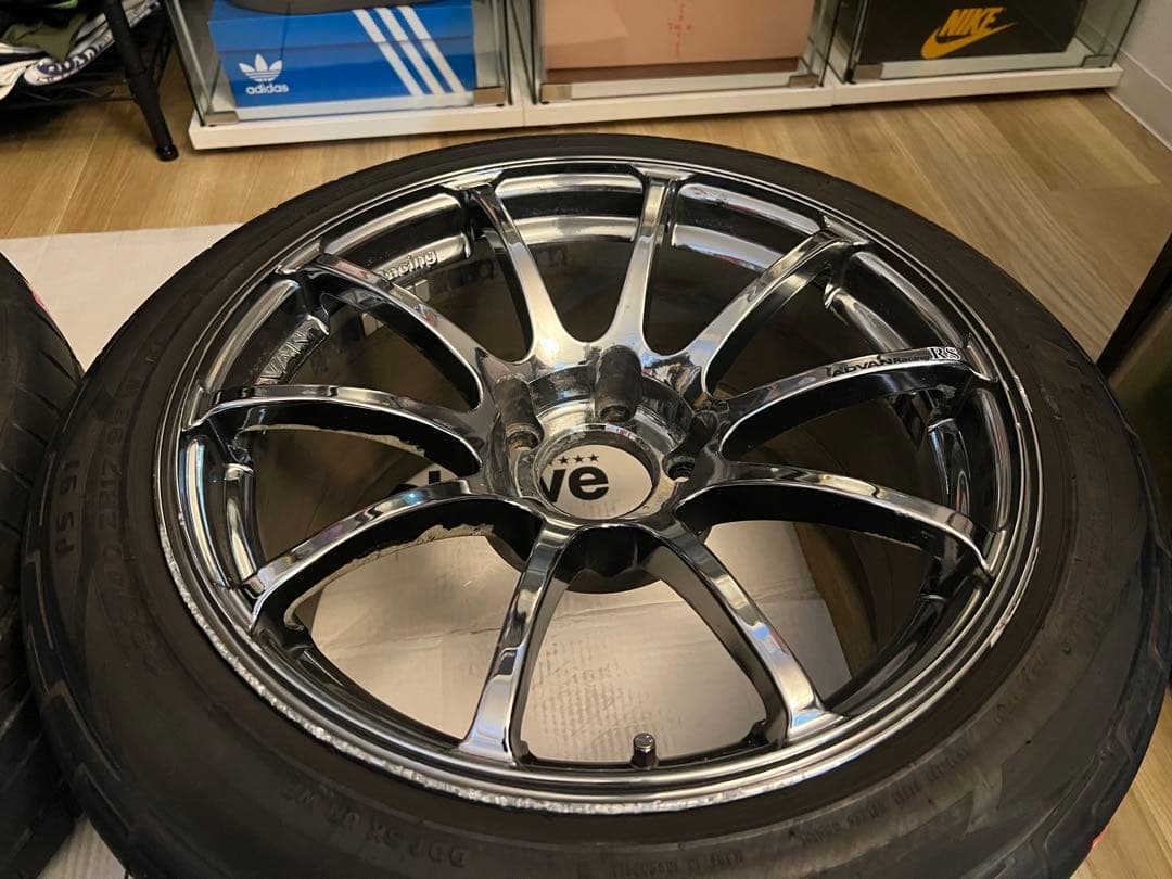 ADVAN Racing RS 17インチホイール・タイヤ4本セット