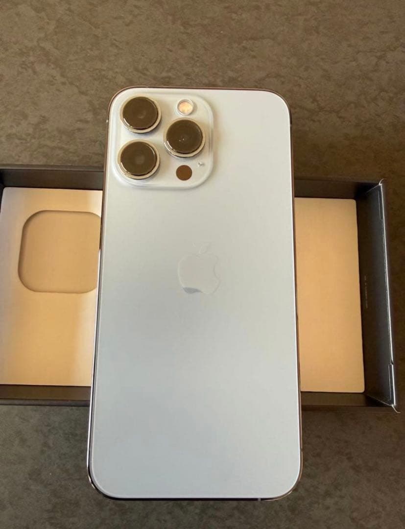 iPhone 13 Pro シエラブルー　256G SIMフリー