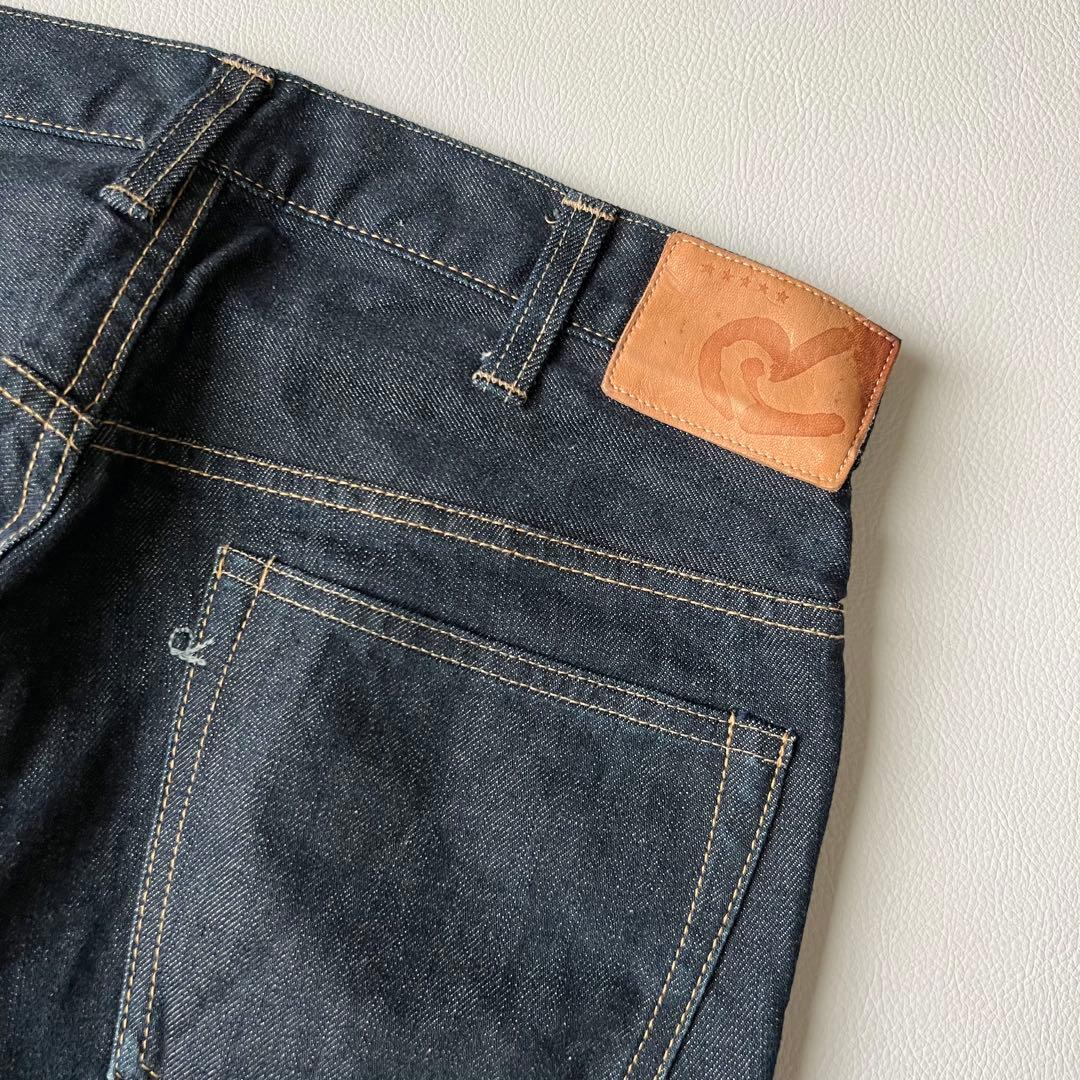 4946【美品】45R ライ麦デニムのクロスビー5（一張羅）ストレートデニム