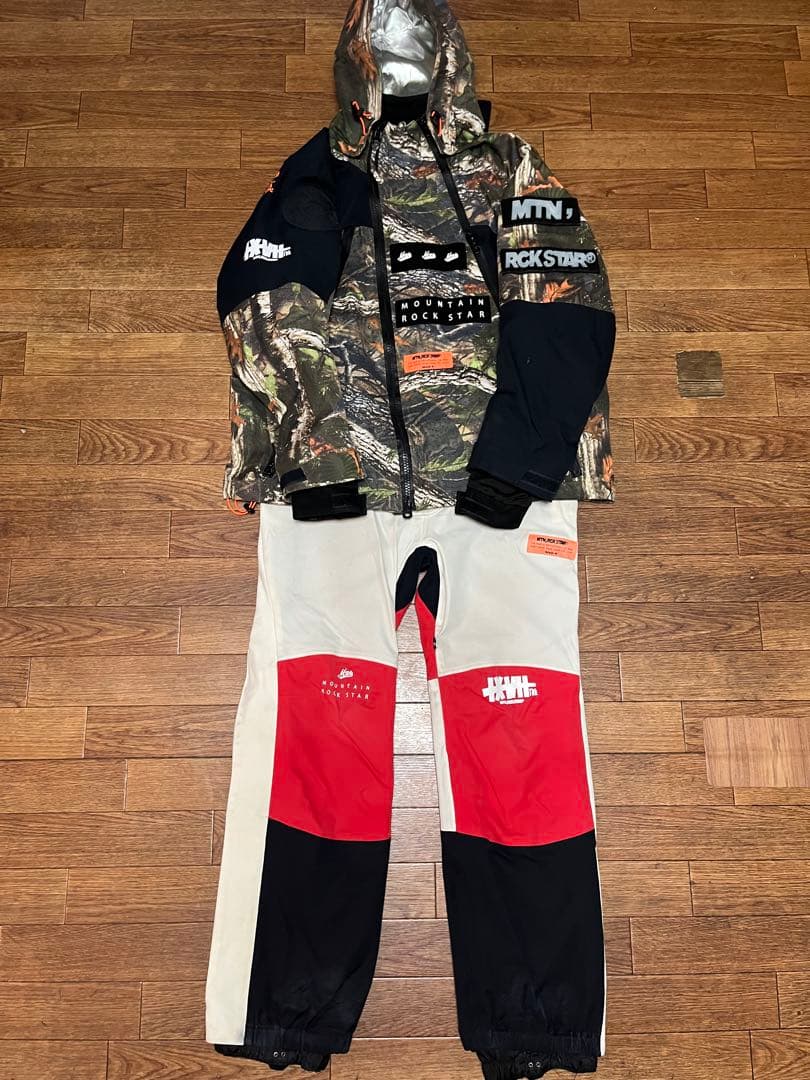 MTN RCK STAR マウンテンロックスタースノーボードウェア 上下セット