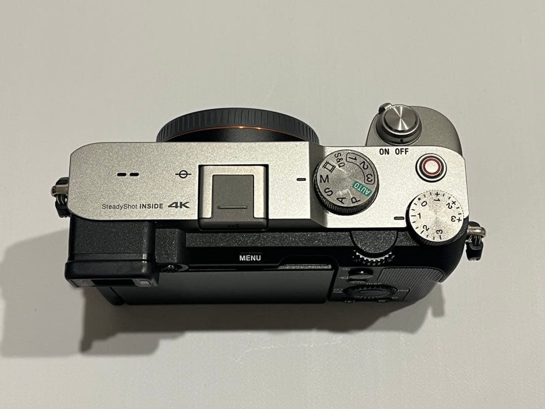 SONY α7c 本体のみ　革ケース付き