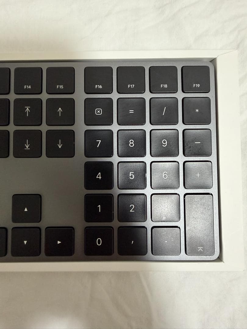 【送料無料】Apple Magic Keyboard A1843 テンキー付