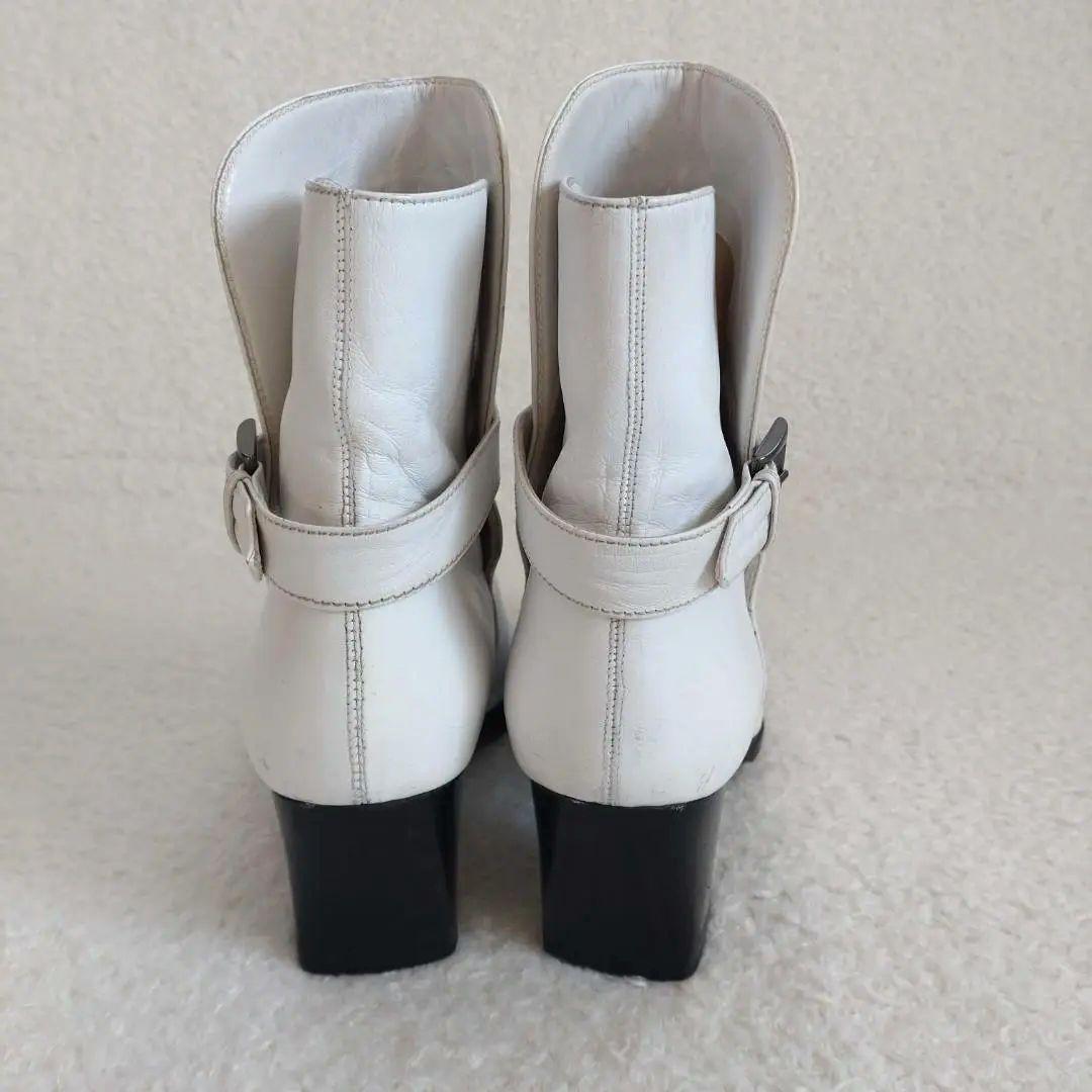 CHANEL ショートブーツ スクエアトゥ CC ココマーク 白 23～23.5