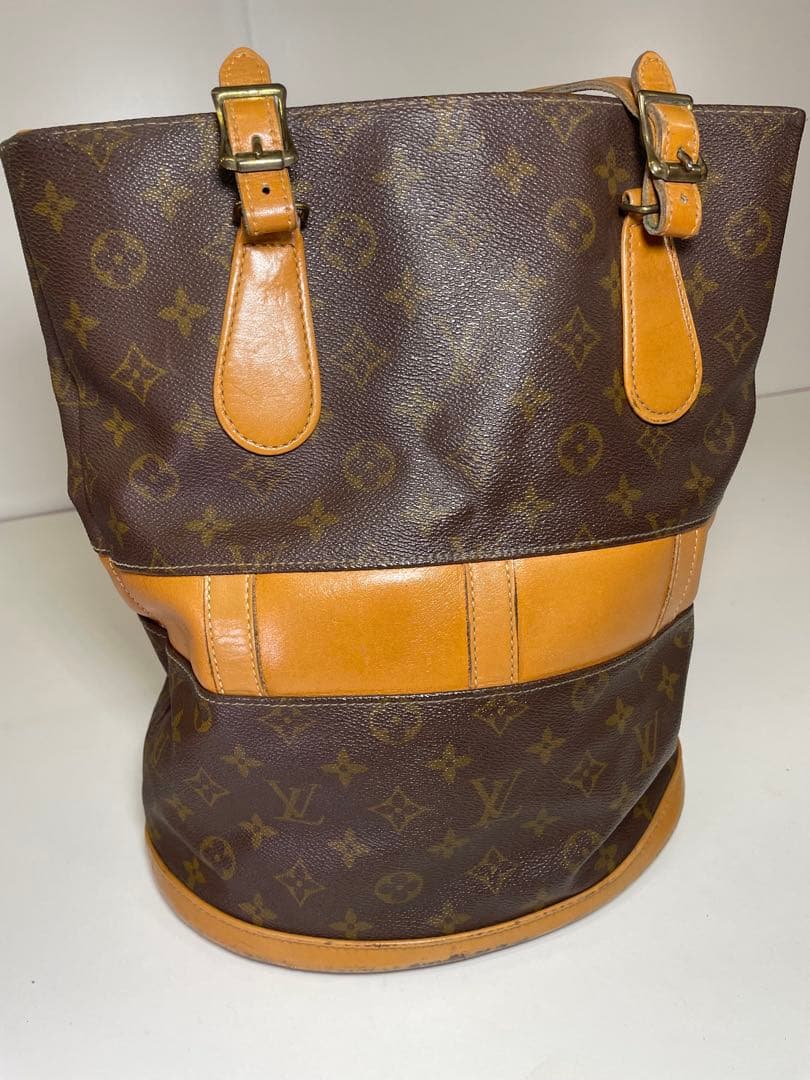 Louis Vuitton バケットPM ショルダーバッグ