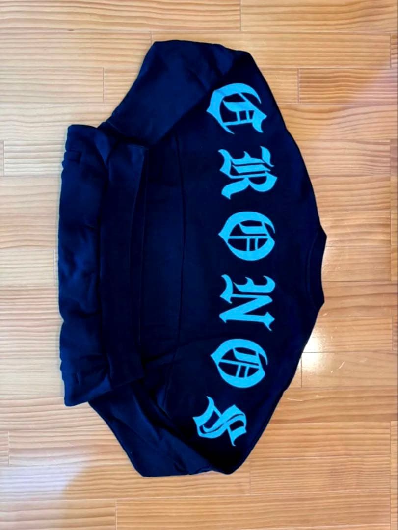 CRONOS 黒　プリントトレーナー