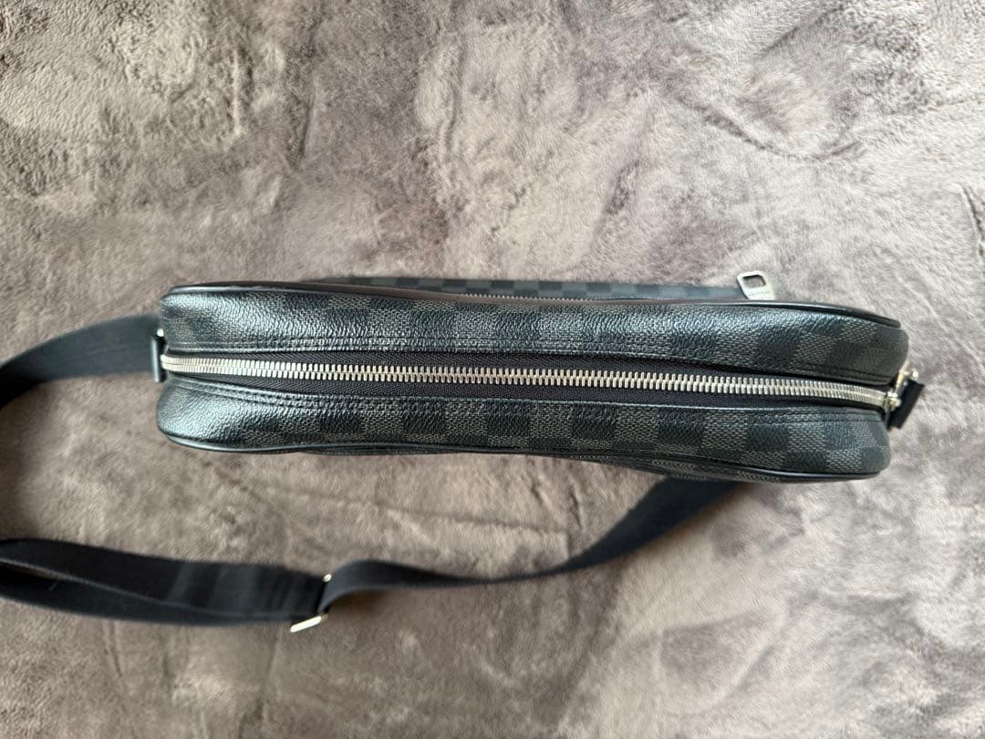 ルイヴィトン デイトンMM ショルダーバッグ ダミエグラフィット N41409