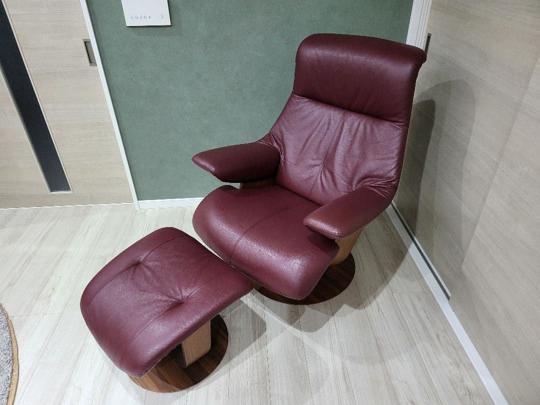 カリモク家具 ザ・ファースト リクライニングチェア オットマンセット