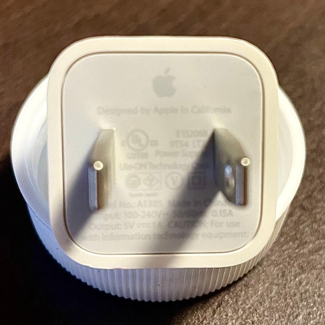 【美品】充電セット付き iPhone 8 ゴールド 64GB 本体 ケース付き