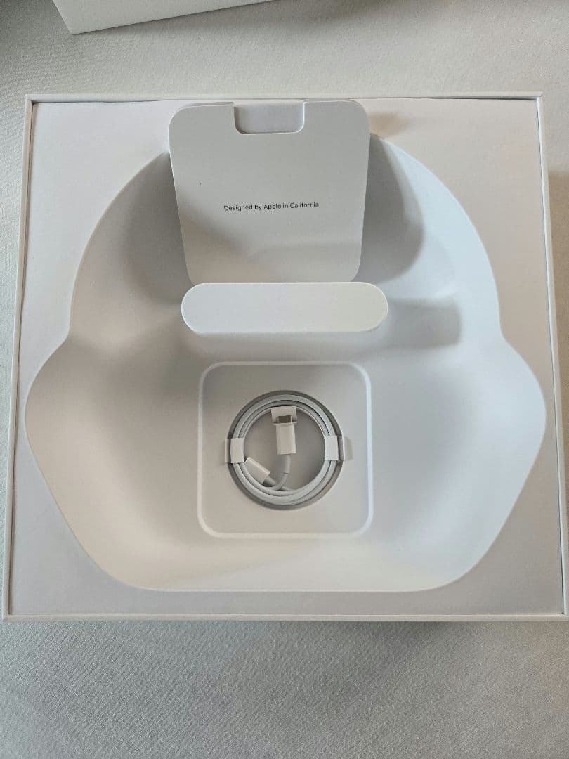 AirPods Max [シルバー]