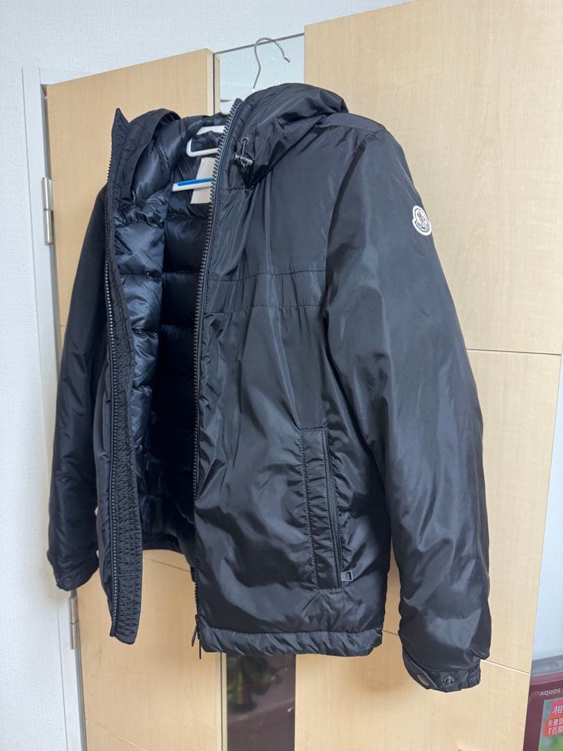 g*p様 モンクレール　ブラック　ダウンジャケット 黒色　Oサイズ