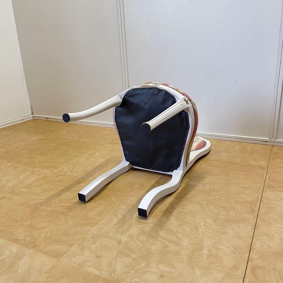 アンティーク調 チェア ロココ調 彫刻 鋲 白家具 椅子 イス 姫系 イタリア