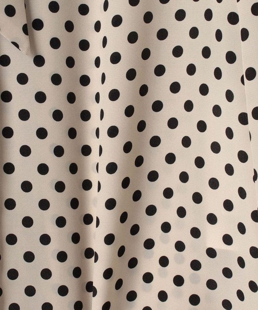 ルルウィルビー　デシンドットフリルボウタイブラウス　ベージュ　アルアバイル