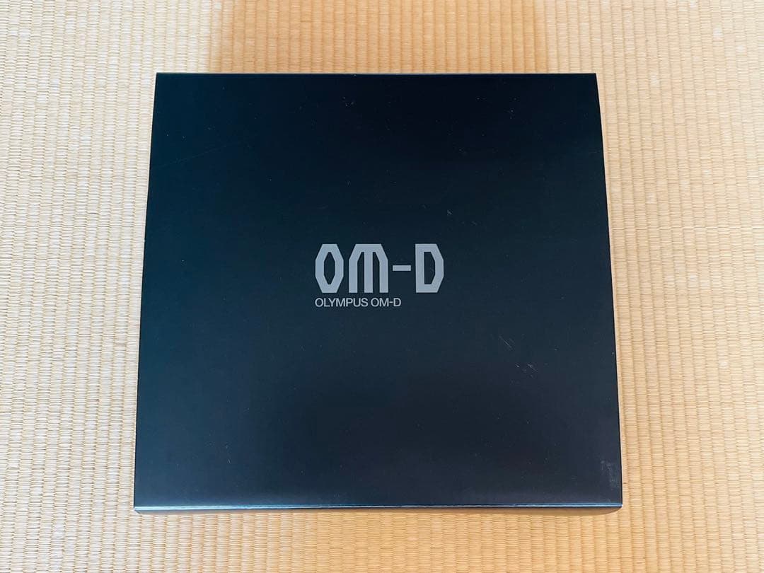 新品未使用オリンパス OM-D E-M10Ⅱ キット