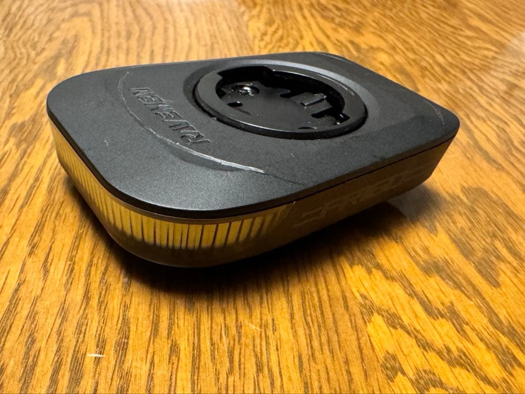 ワフー ELEMNT ROAM V2 サイクルコンピューター本体 おまけ付き