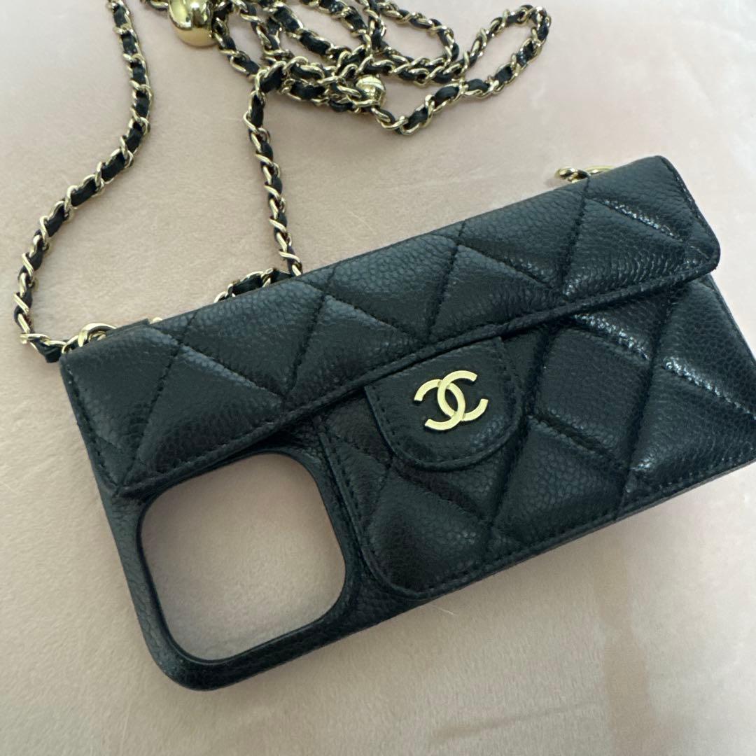 Chanel キルティングレザー iPhoneケース