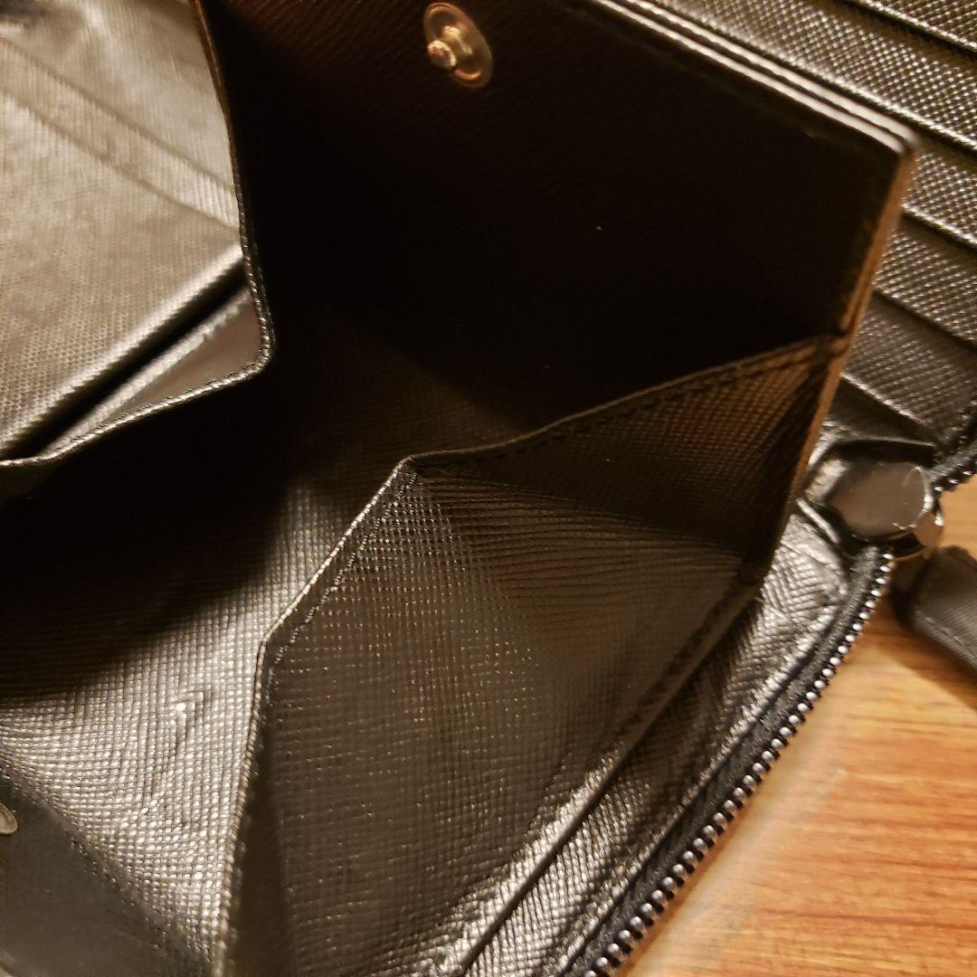 PRADA ブラック長財布