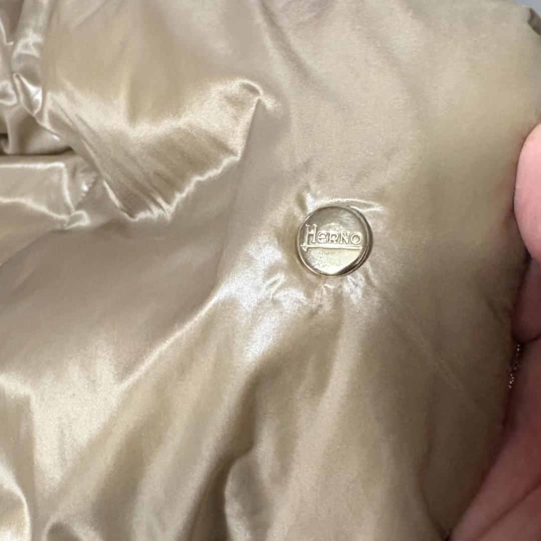 蠍*座様 難あり美品 HERNO ヘルノ DORA ダウンコート 42 ベージュ