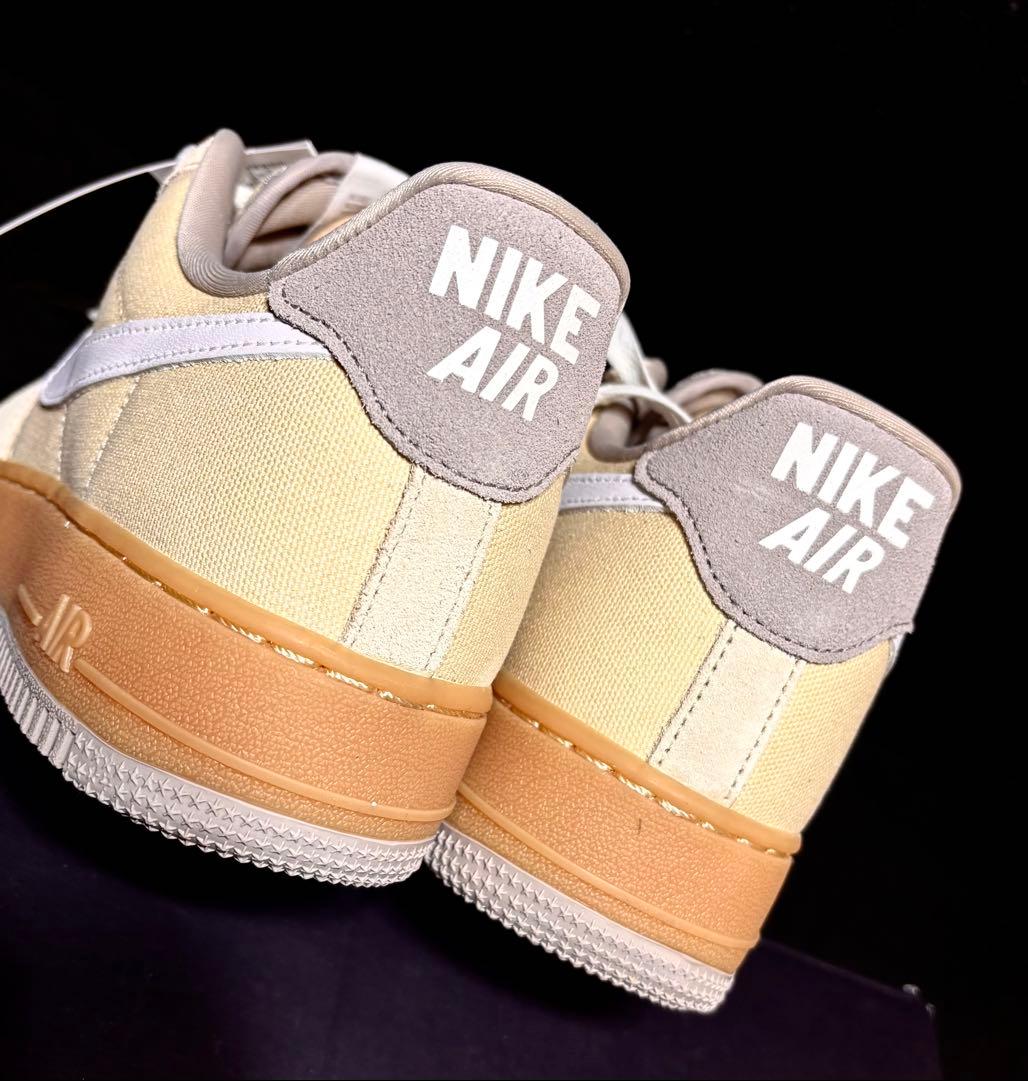 ■新品26.5cm■ナイキ エア フォース 1 07 ライトカーキ/ガムイエロー