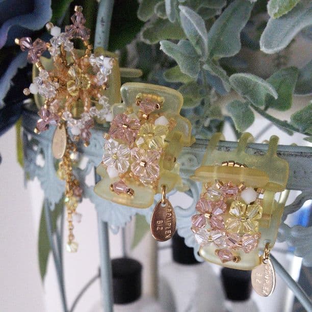 コンプレックスビズの髪飾り