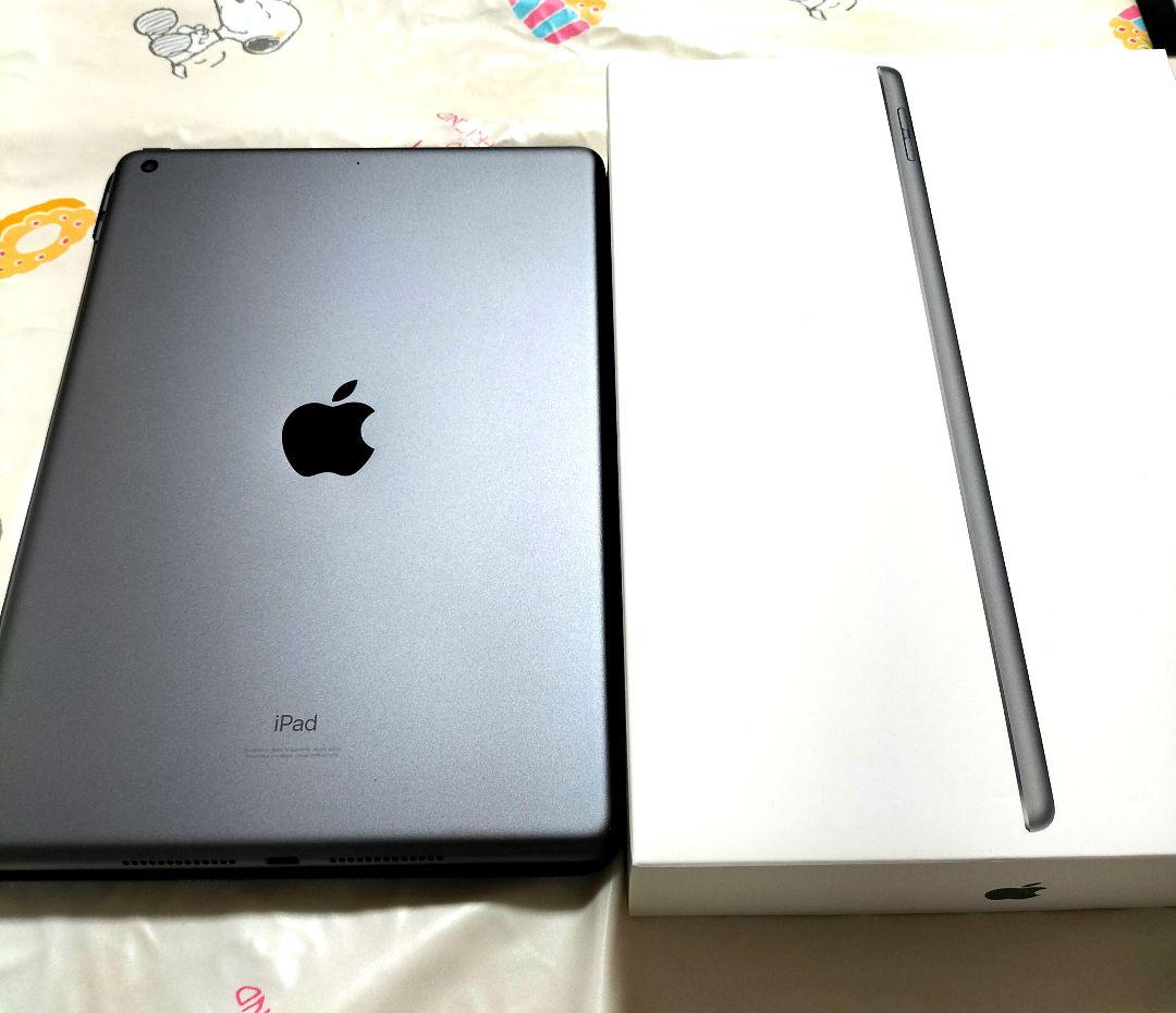 【美品】Apple iPad 第9世代　64G スペースグレイ　本体