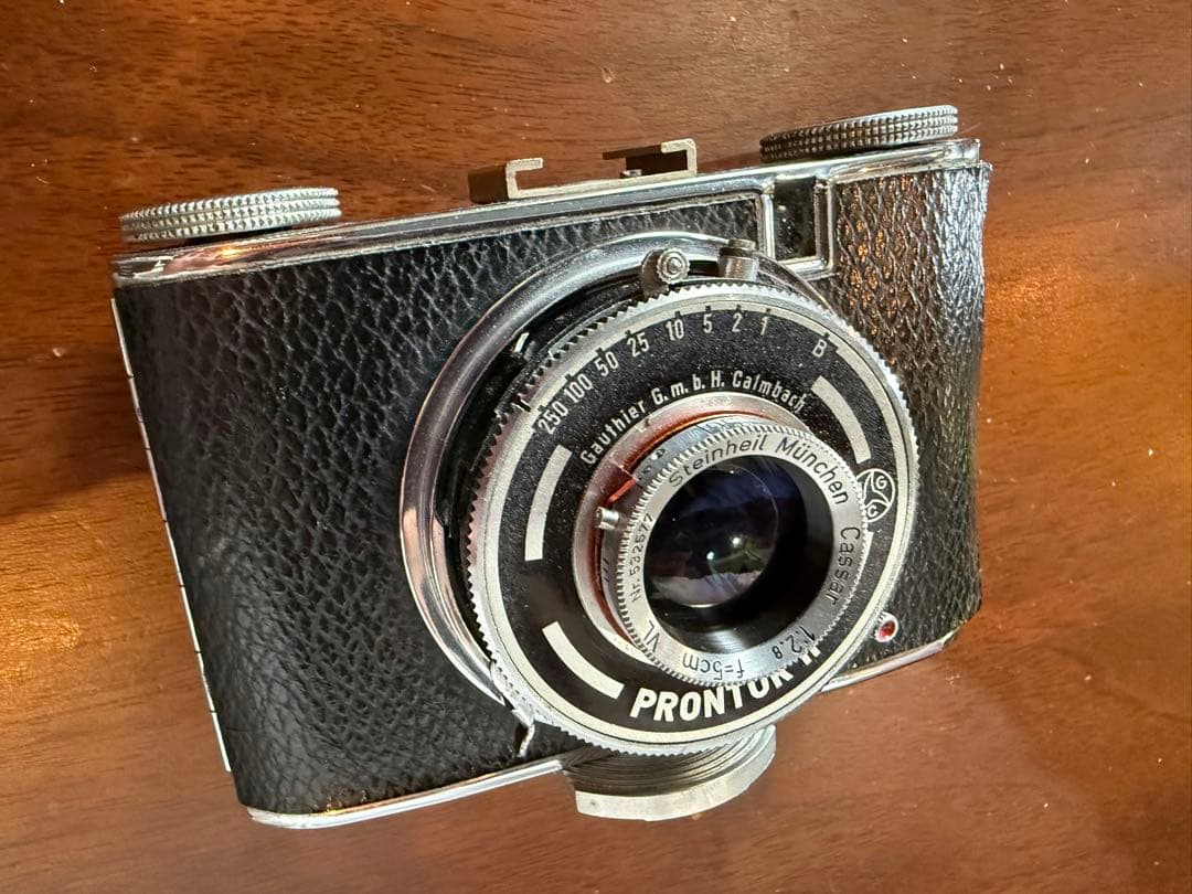 ISING ／ PUCK 127フィルムカメラ　ベスト判