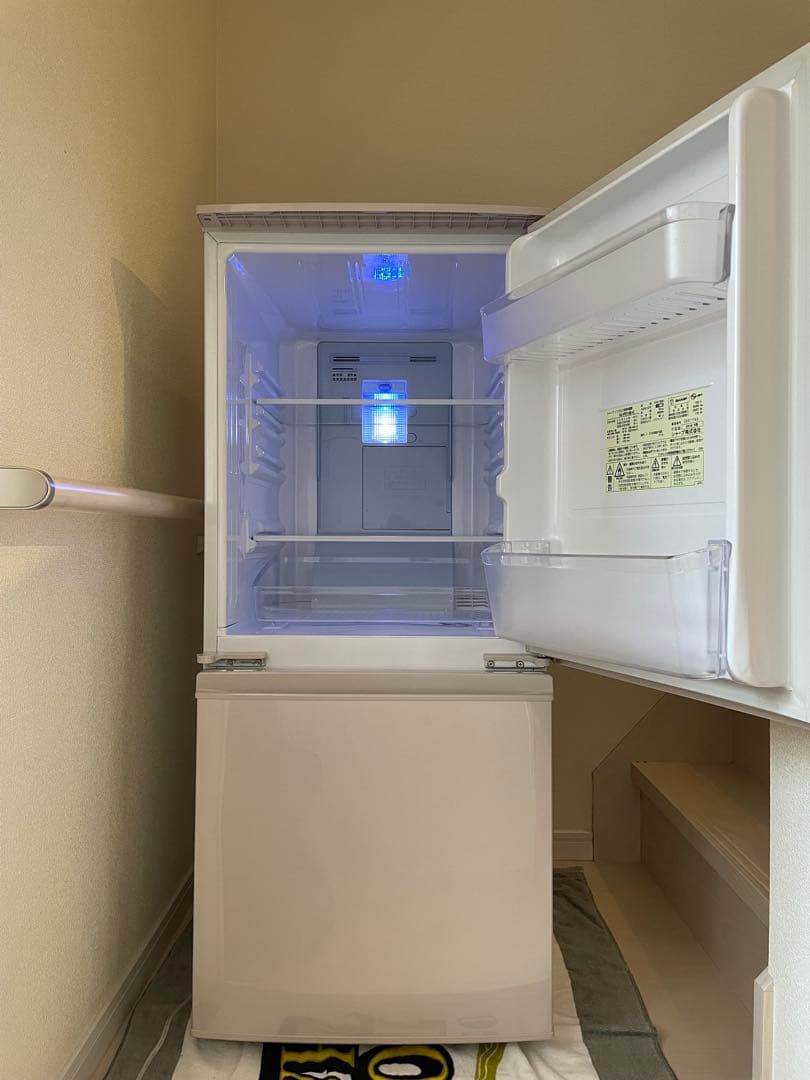 シャープ プラズマクラスター 2ドア冷蔵庫 ホワイト 137L