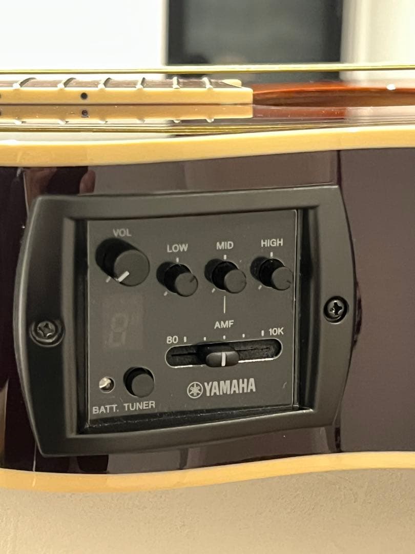 エレアコ　YAMAHA APX600 サンバースト ハードケース付き