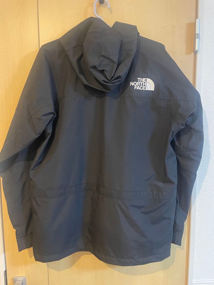 THE NORTH FACE MOUNTAIN LIGHT JACKETブラック