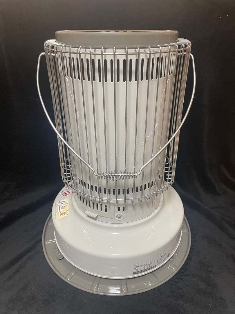 トヨトミ 石油ストーブ KS-67H W 23年式 美品 ANOBAケース付