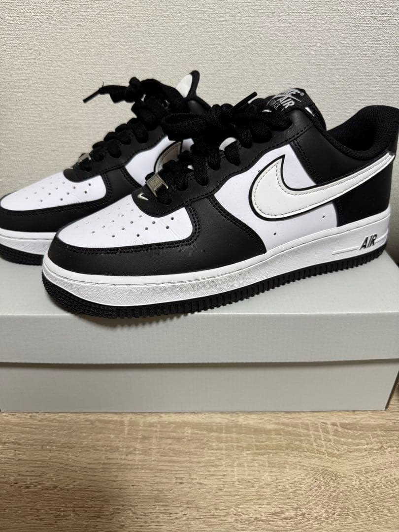 ル*！様 【美品】Nike Air Force 1 ブラック/ホワイト　パンダ