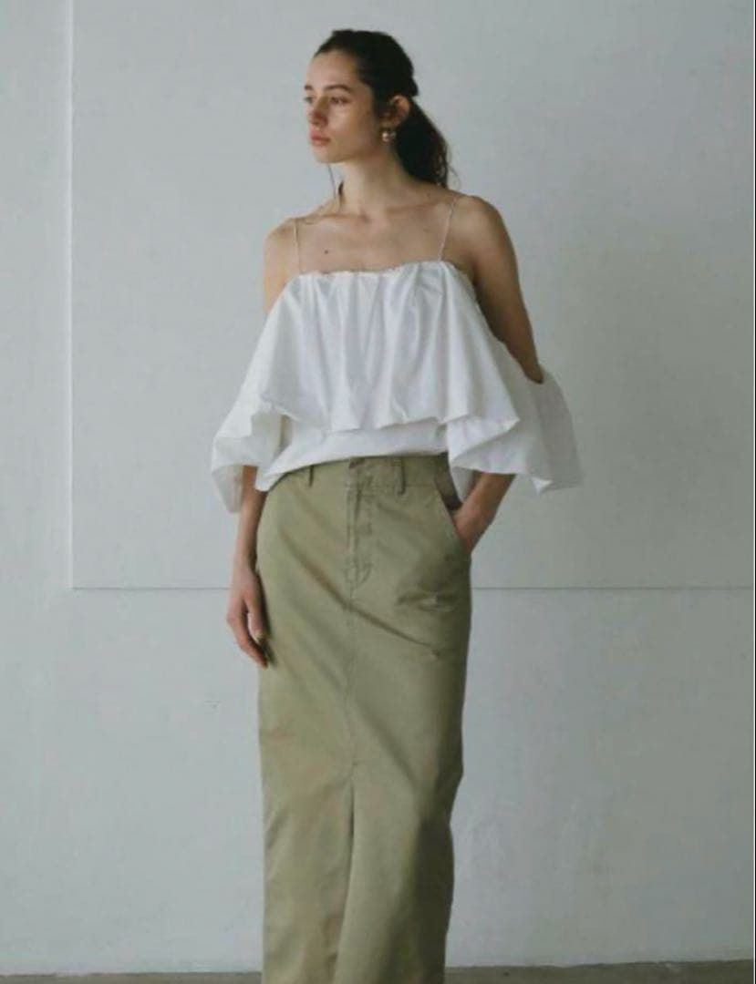 【新品タグ付き】etre tokyo ナローストラップバルーンキャミ