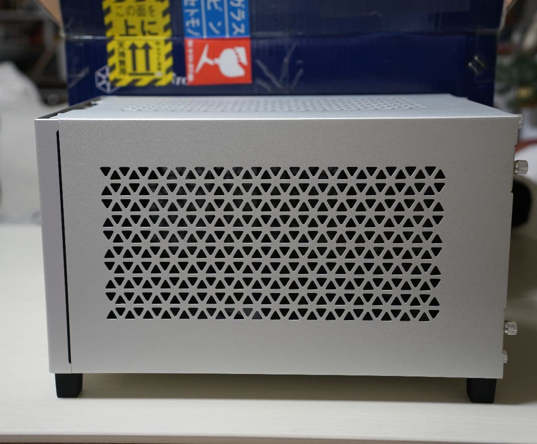 SilverStone SUGO 15 Mini-ITX アルミニウムPCケース