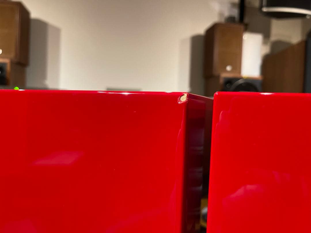 USHER S-520 Signature フェラーリレッド